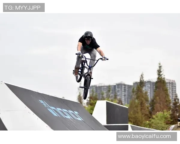 西安滑板队在极限运动世界杯中的耐力表现分析与点评